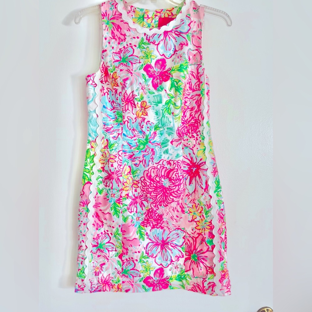Lily Pulitzer a-line dress in the happiest colors. Lined.